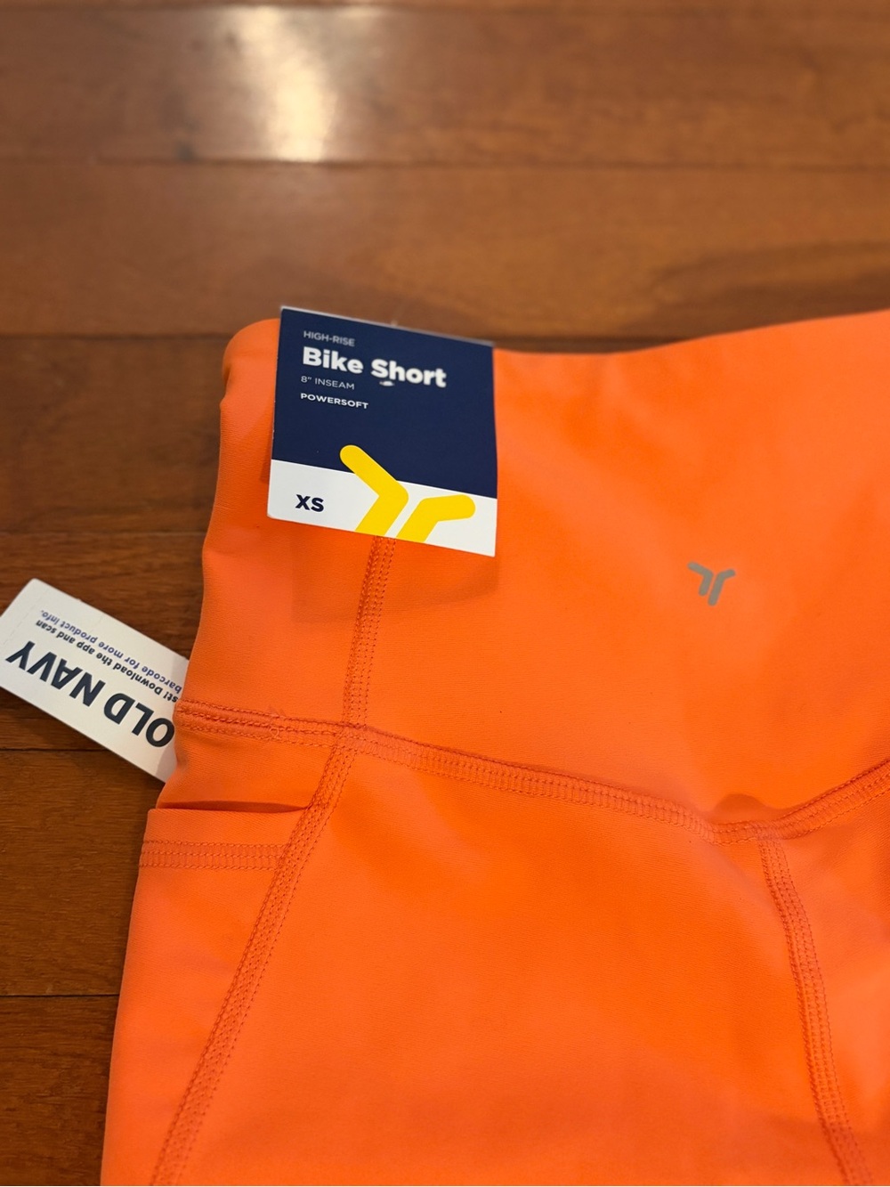 Old Navy Bright Orange High-Waist Bike Shorts with Side Pockets NWT - Picture 5 of 6